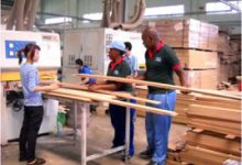 (Tiếng Việt) Biến tần chuyên dùng máy chế biến gỗ